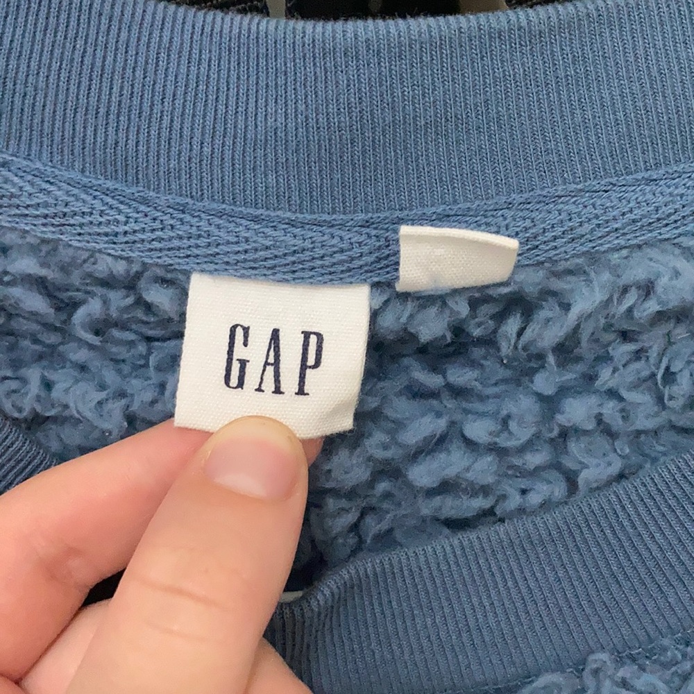 Gap sherpa crewneck
